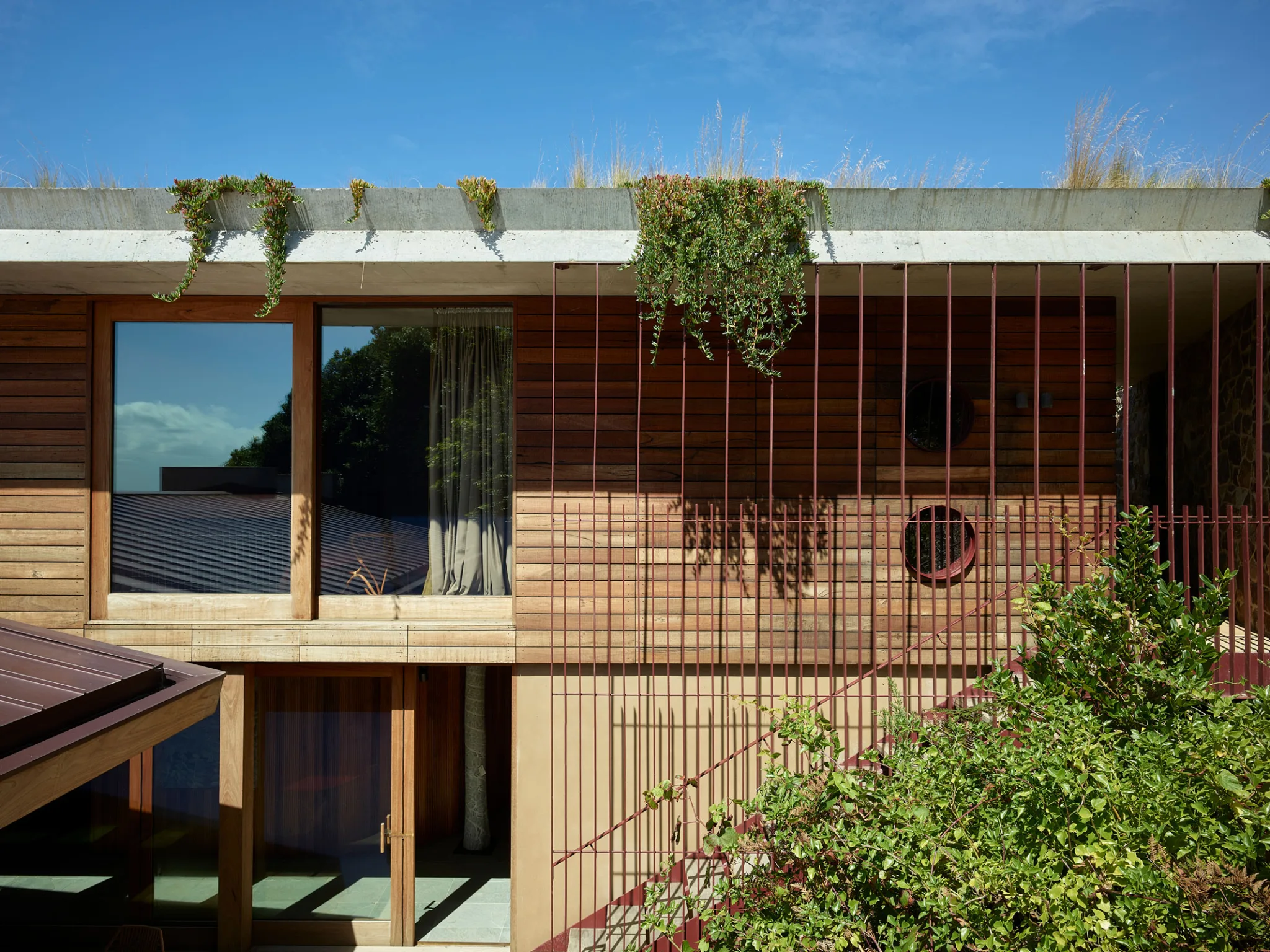 Always by Kennedy Nolan: A Thoughtful Architectural Response to Nature’s Dynamism
