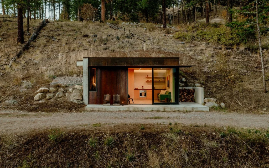 Tinyleaf cabin